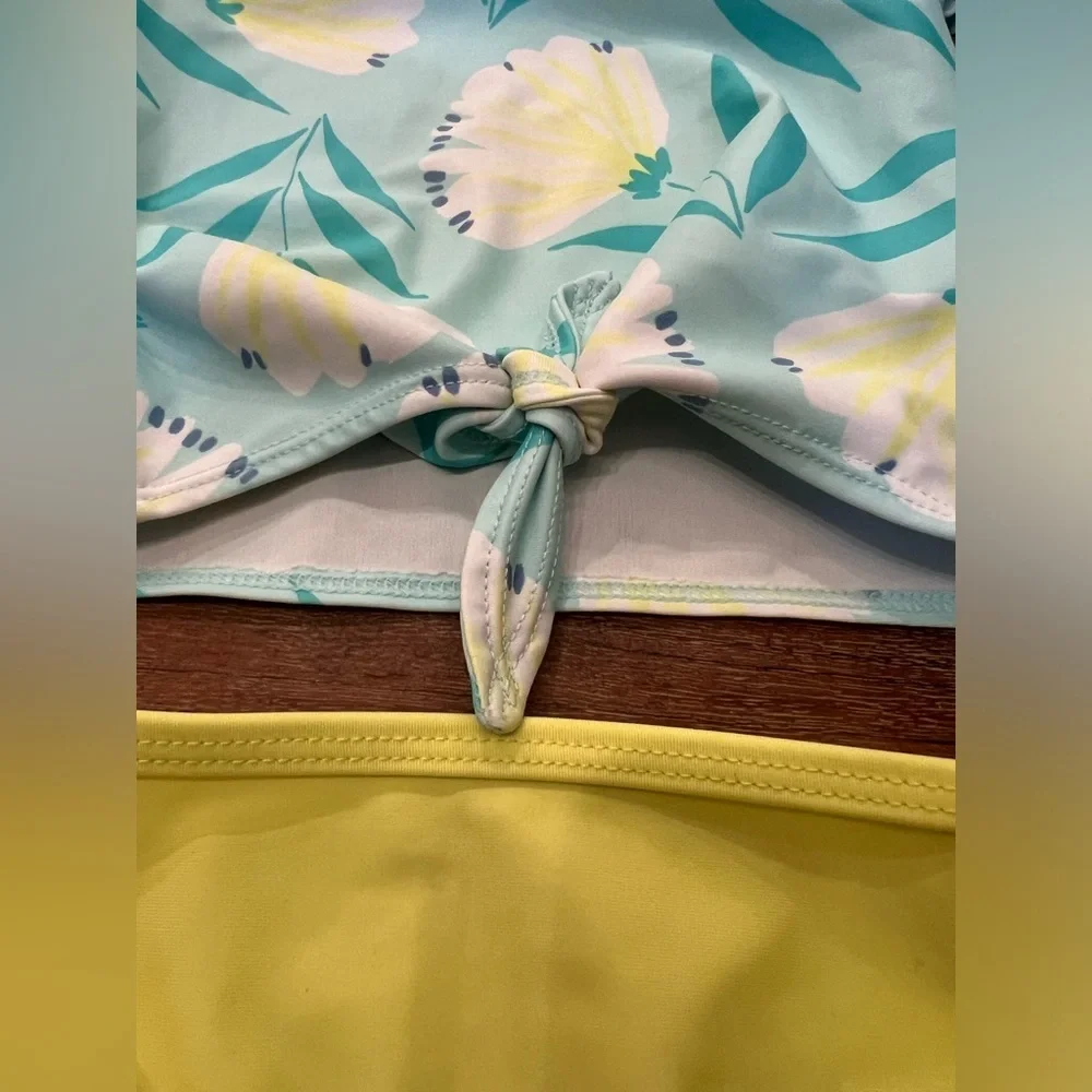 Toddler Girl Carter's Floral Rashguard Top & Bottoms Swimsuit Set size 12 months